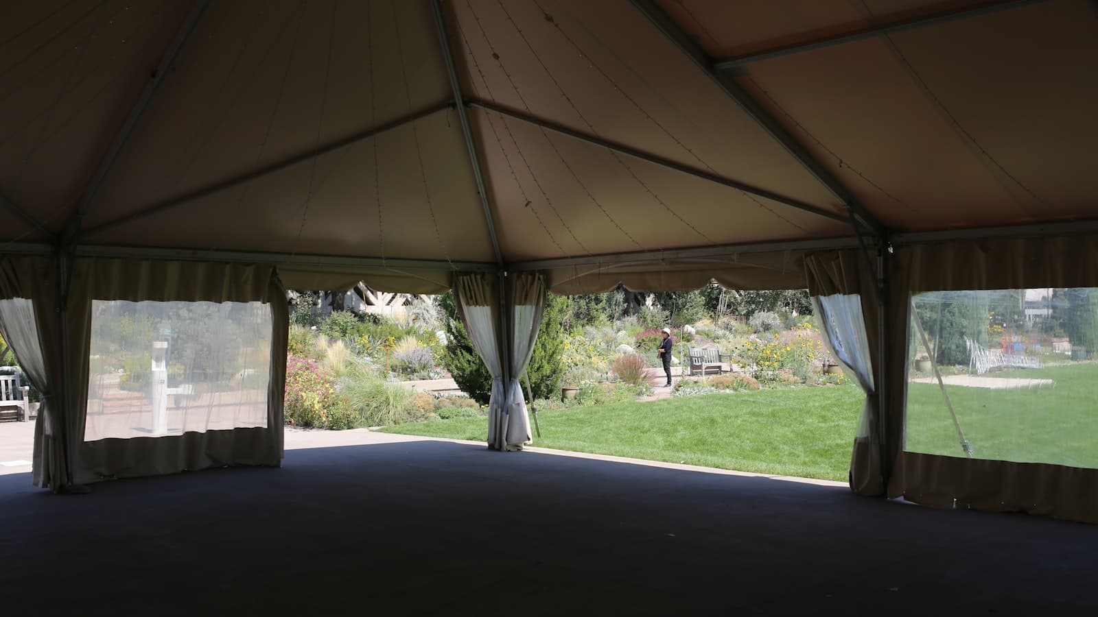 Best Family Tents - How to Choose the Right Camping Tent