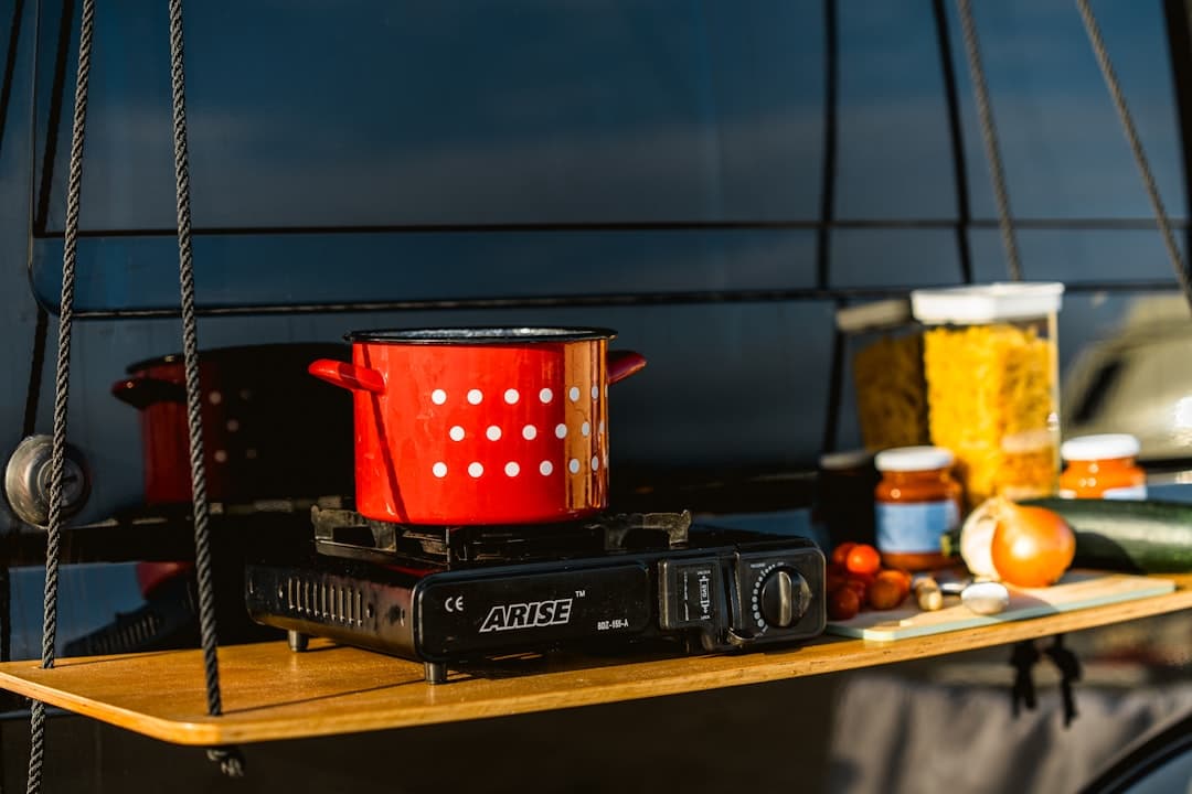 Camp Kitchen Setup: How to Build the Perfect Outdoor Cooking Station